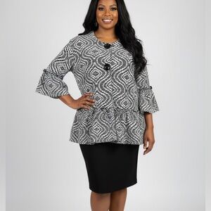 Chic Black & White Jacket 2X with ruffled Bell Sleeves & ruffled hem front. NWOT